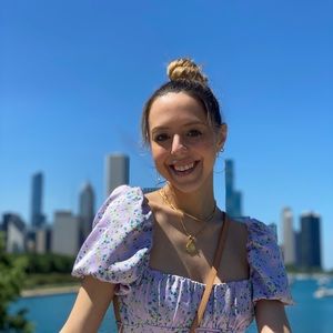 Meet your Posher, Rocio